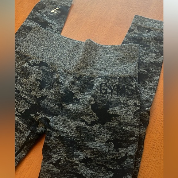 GYMSHARK Scrunch Butt Camo Seamless Leggings S - Picture 2 of 7